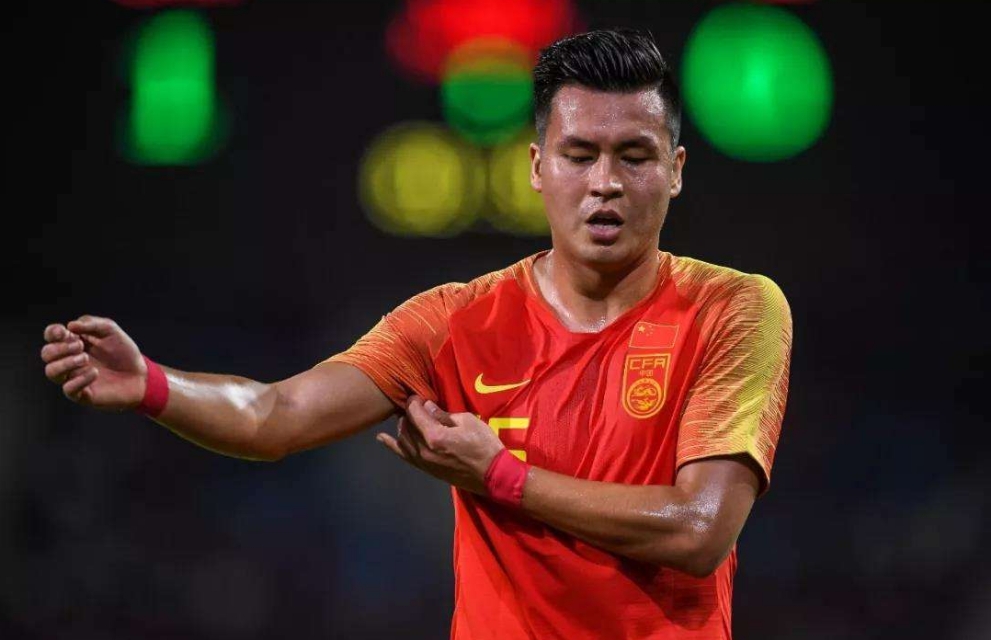 孙继海干得漂亮！强势当选*疆新**足协副主席，将成足球青训总指挥官