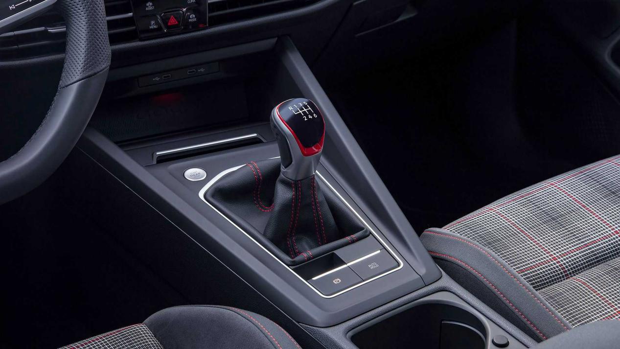 飞思vs高尔夫gti,飞思和高尔夫