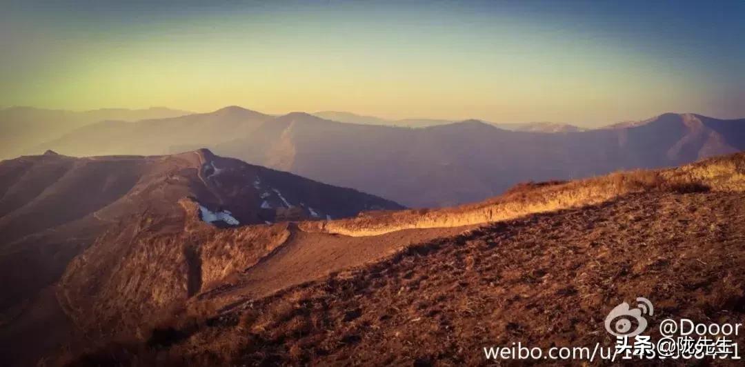 万里长城西起临洮东至辽东,西起临洮东至辽东的万里长城