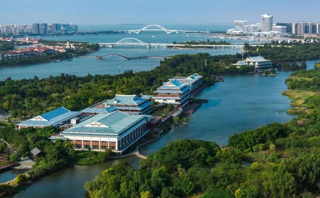 鍗庡皵閬撳か鐧惧勾缁忓吀,鍗庡皵閬撳か鐧惧勾鐢垫