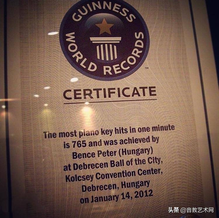 钢琴王者演奏神曲,钢琴王者演奏抖音