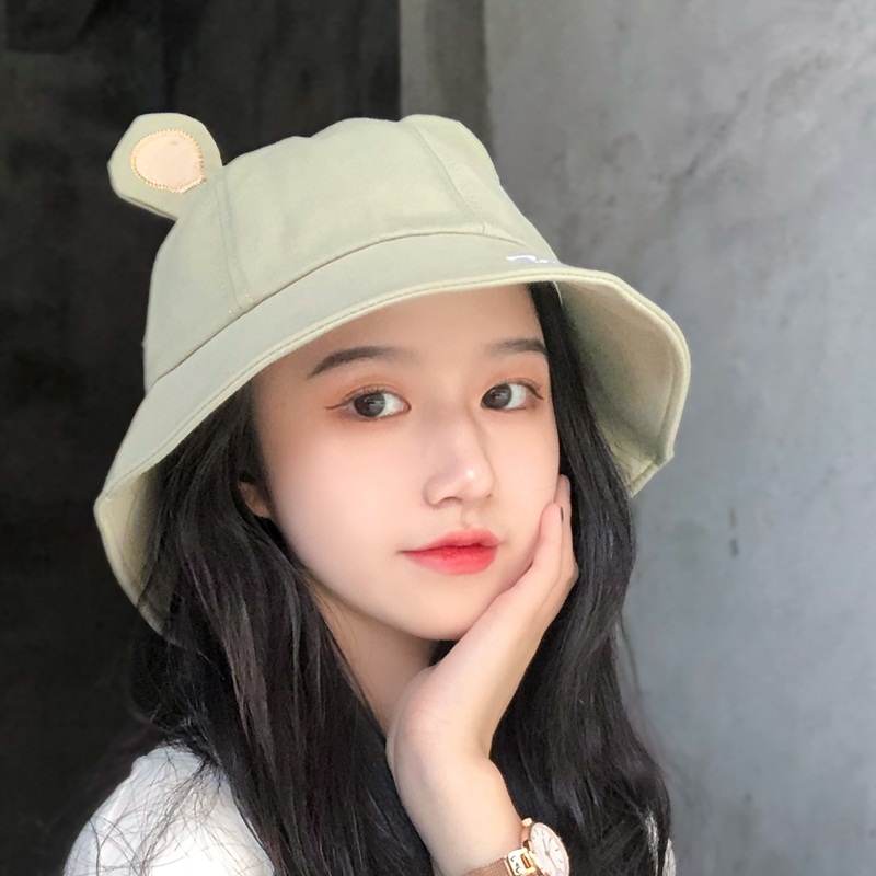 圆脸小脸适合戴的帽子,圆脸女生适合戴的帽子