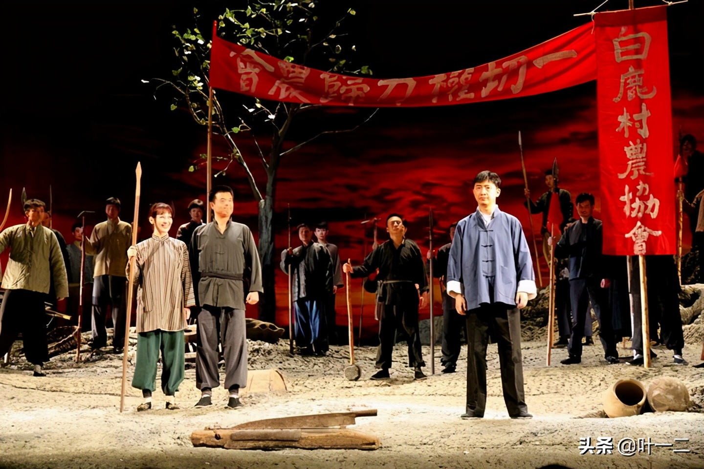 《白鹿原》原著:被新婚丈夫羞辱而自杀的小翠,她也曾反抗过命运