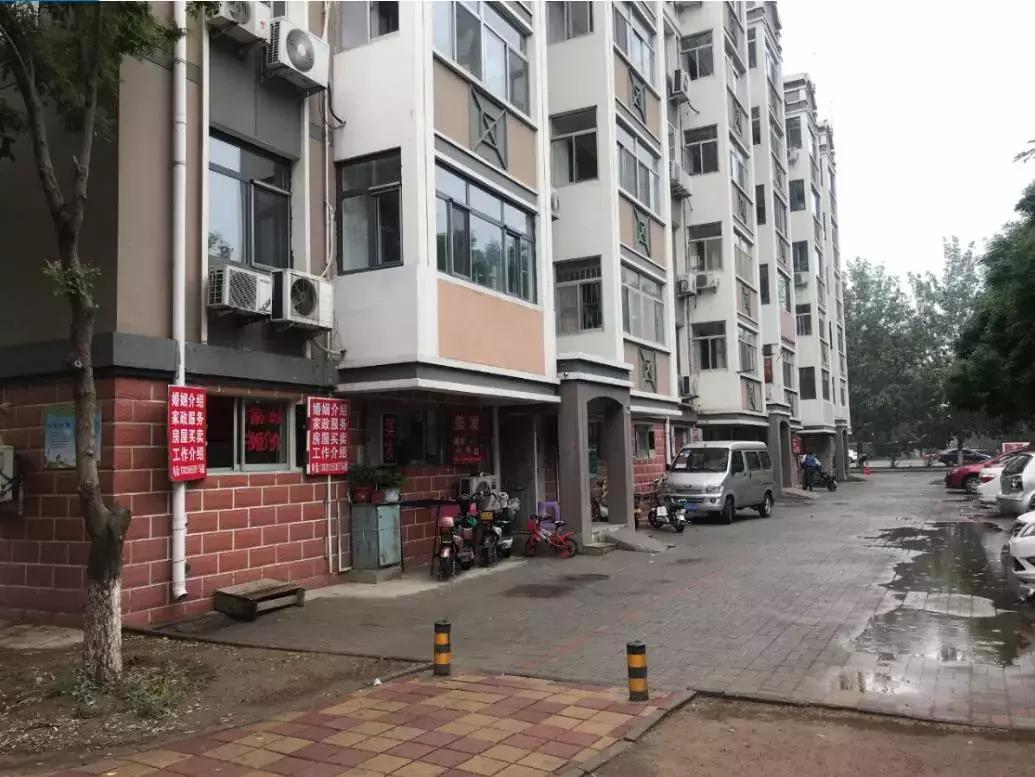 新划进光明中学的这个老小区，位置真好！还不贵