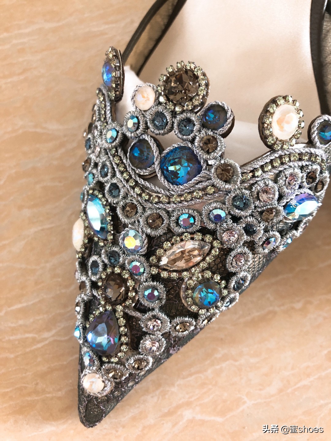 贵妇时尚高跟鞋,贵妇穿的高跟鞋