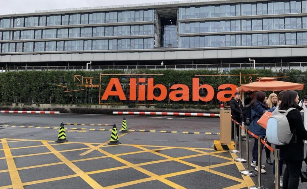 阿里p8程序员助理,阿里p8有多少员工