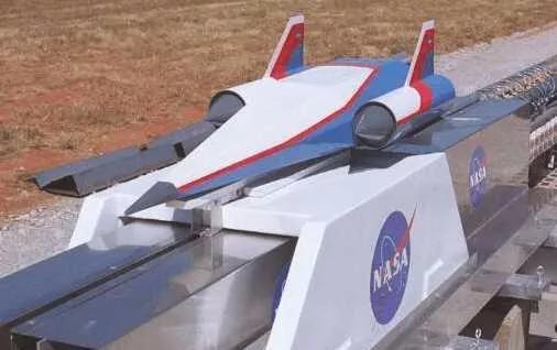 电磁轨道发射器,人类未来探索宇宙航天技术