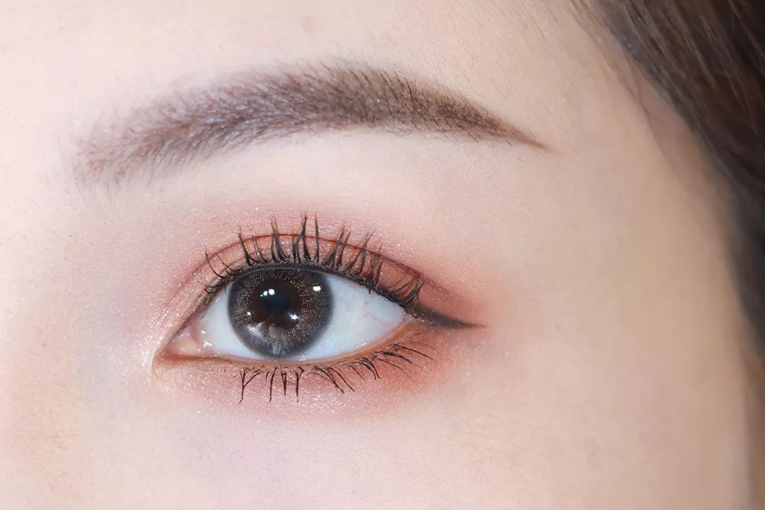 睫毛根部比较硬怎么画眼线,保姆级教程睫毛