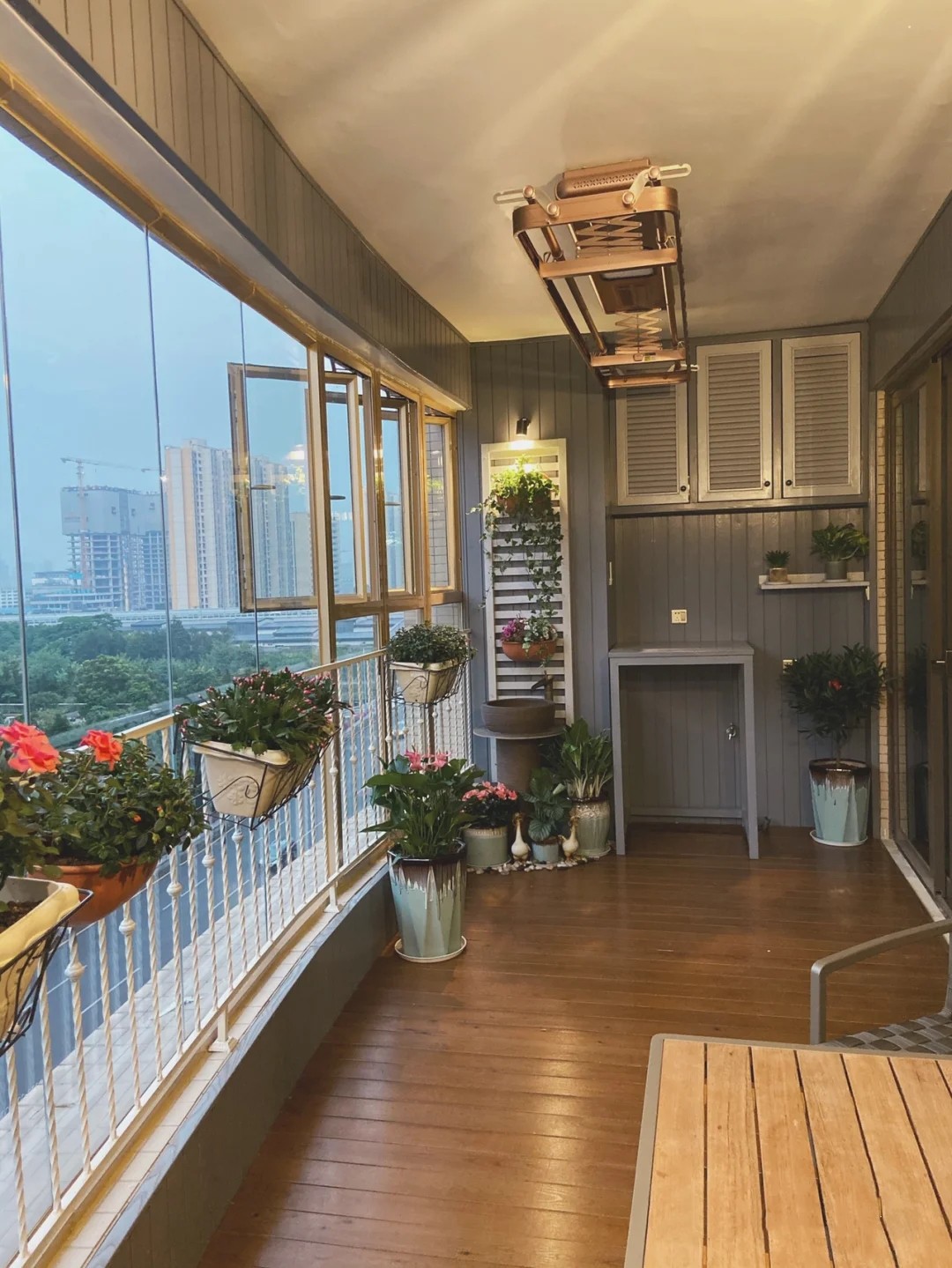 阳台造景花园简单,阳台花池种菜设计