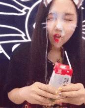 开心一刻gif搞笑动图,搞笑gif段子看起来能量满满