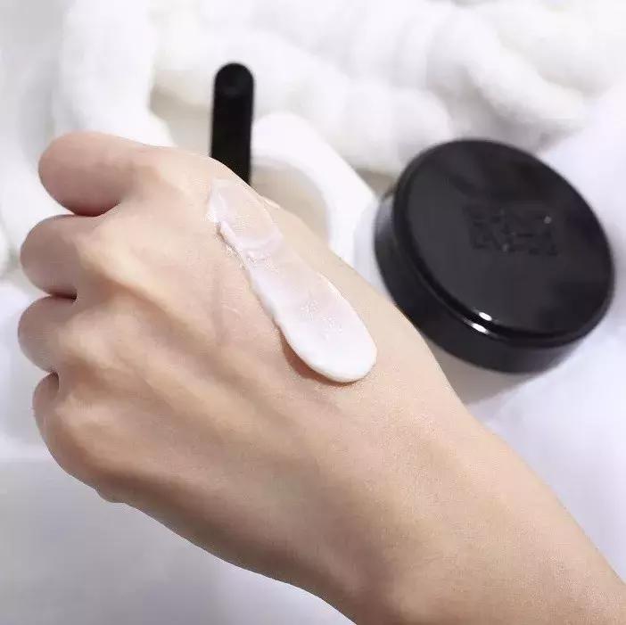 怎么护肤可以达到年轻10岁,怎样护肤白白嫩嫩