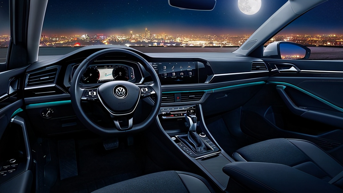 大众速腾和名图比较,2018款速腾和名图