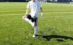 怎么提升足球颠球球感,网球初学颠球球感练习