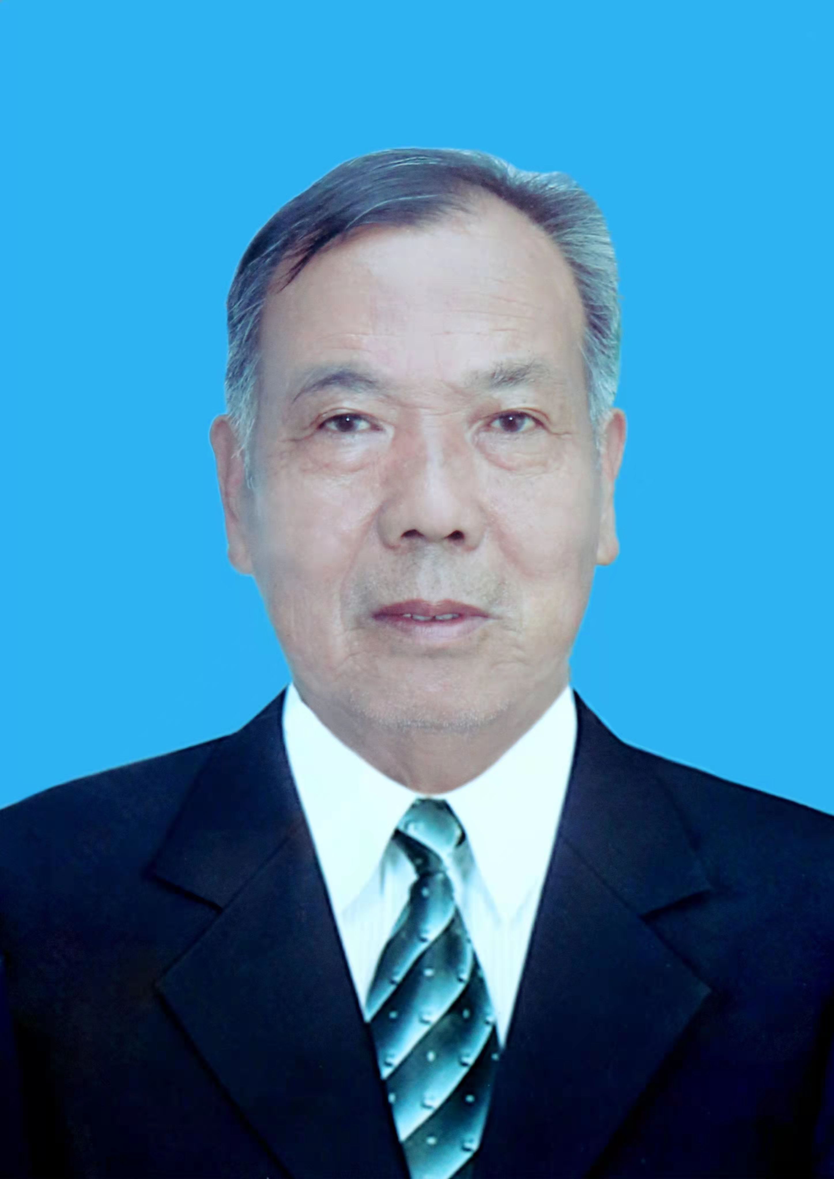 悼念父亲三周年祭日诗句,五七悼念父亲悼词诗句