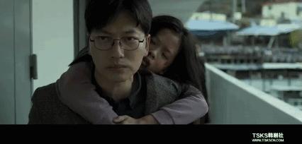 韩国继母打死弟弟电影大结局,韩国电影男孩被妈妈打死