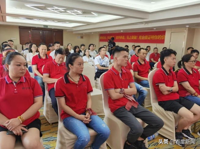 九鼎装饰全包价格全新升级套餐,九鼎装饰22周年优惠政策