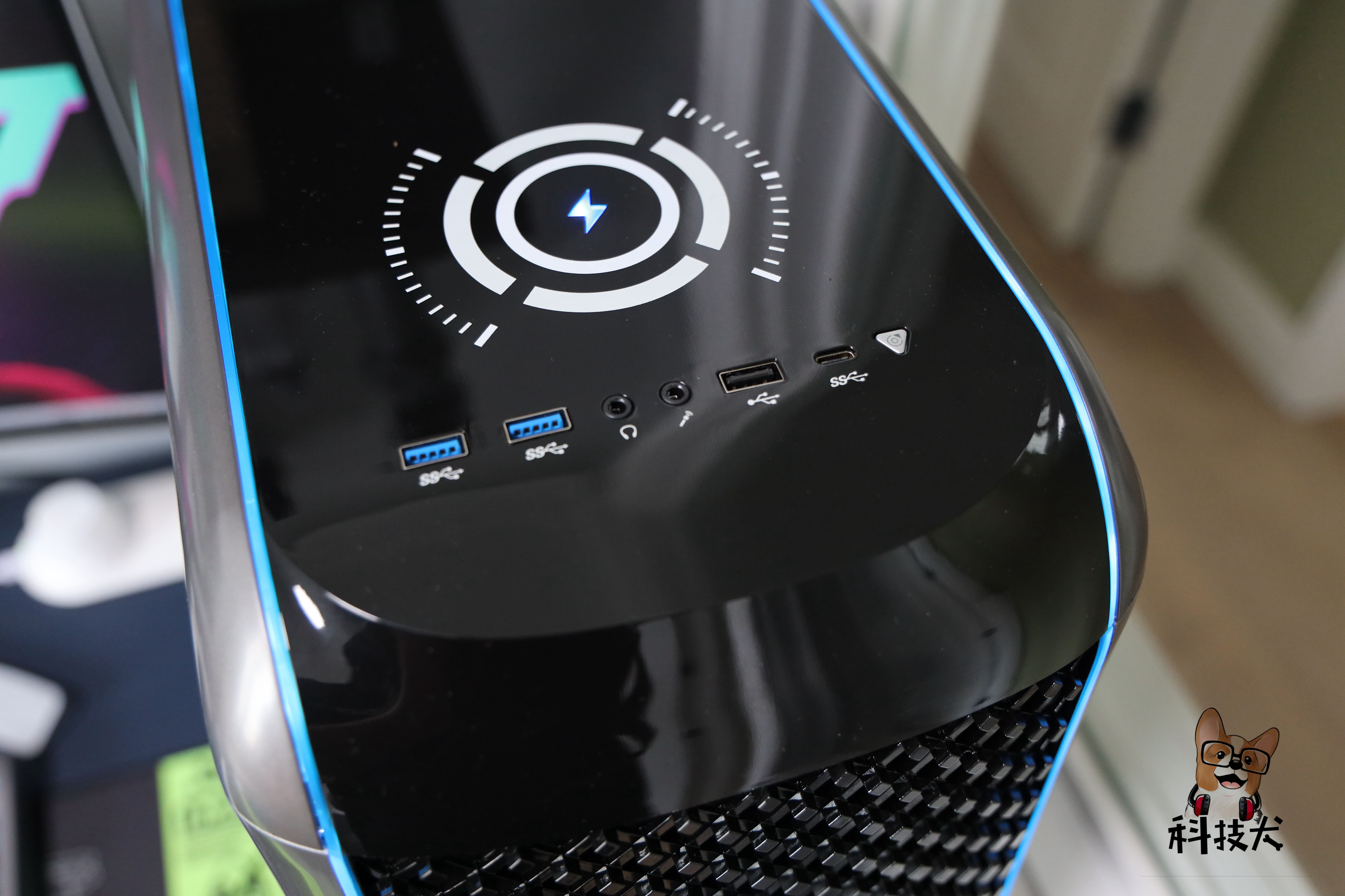 雷神911十代黑武士和联想拯救者刃,雷神911m野王和911黑武士哪个好