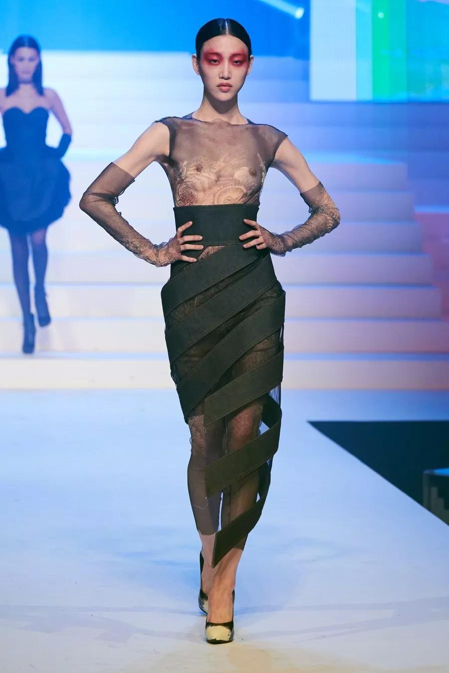 2020巴黎秋冬高定时装周完整版 (2019年春夏巴黎高定时装周)