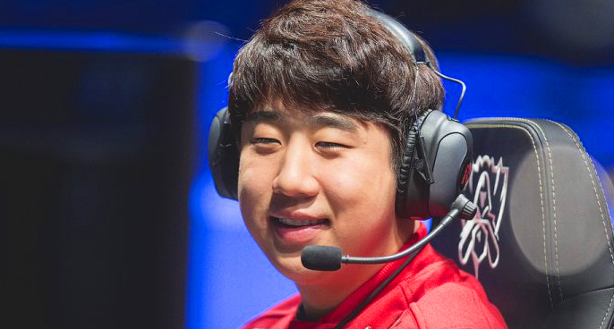 s6总决赛skt出场仪式选手介绍,s6skt夺冠阵容