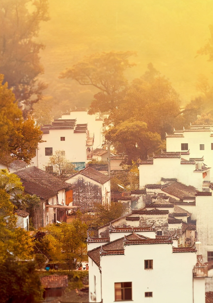 旅游攻略中国最美的十条自驾公路,一生必去的8条中国最美自驾公路