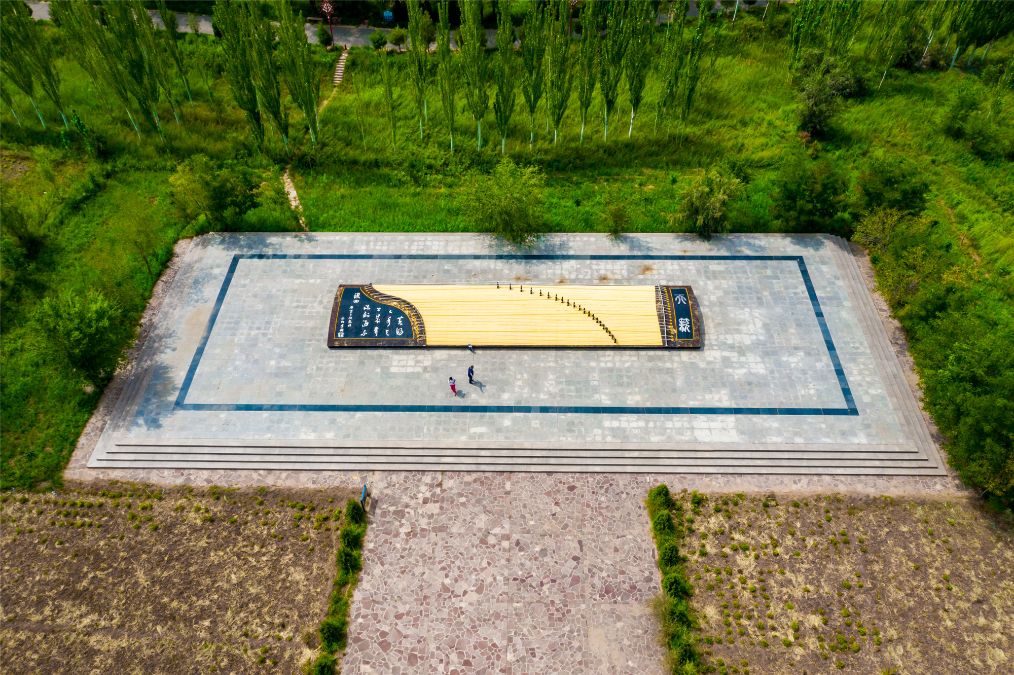 她是滔滔千里黄河的宠儿,阴山之下、河套之上的掌上明珠