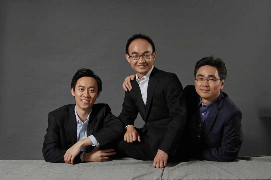 从大厂“出逃”，今天又有三位程序员联手敲钟：市值40亿