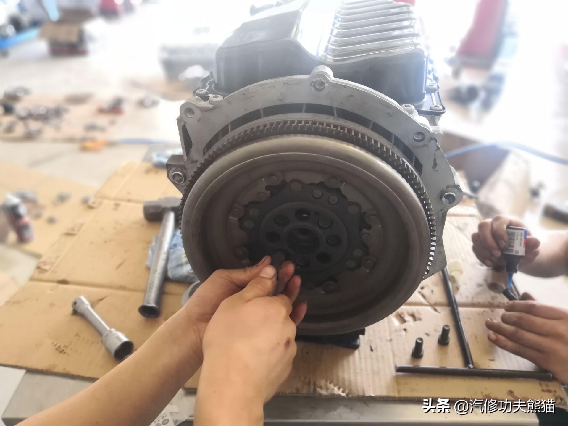 大众夏朗2.0t三代烧机油解决方法,大众夏朗1.8t烧机油