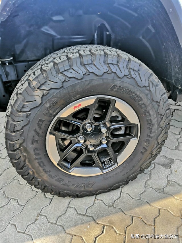 jeep牧马人两门版电动敞篷多少钱,牧马人罗宾汉3.6两门版价格