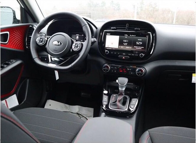 全新一代起亚秀尔手动挡,新一代起亚秀尔路试驾