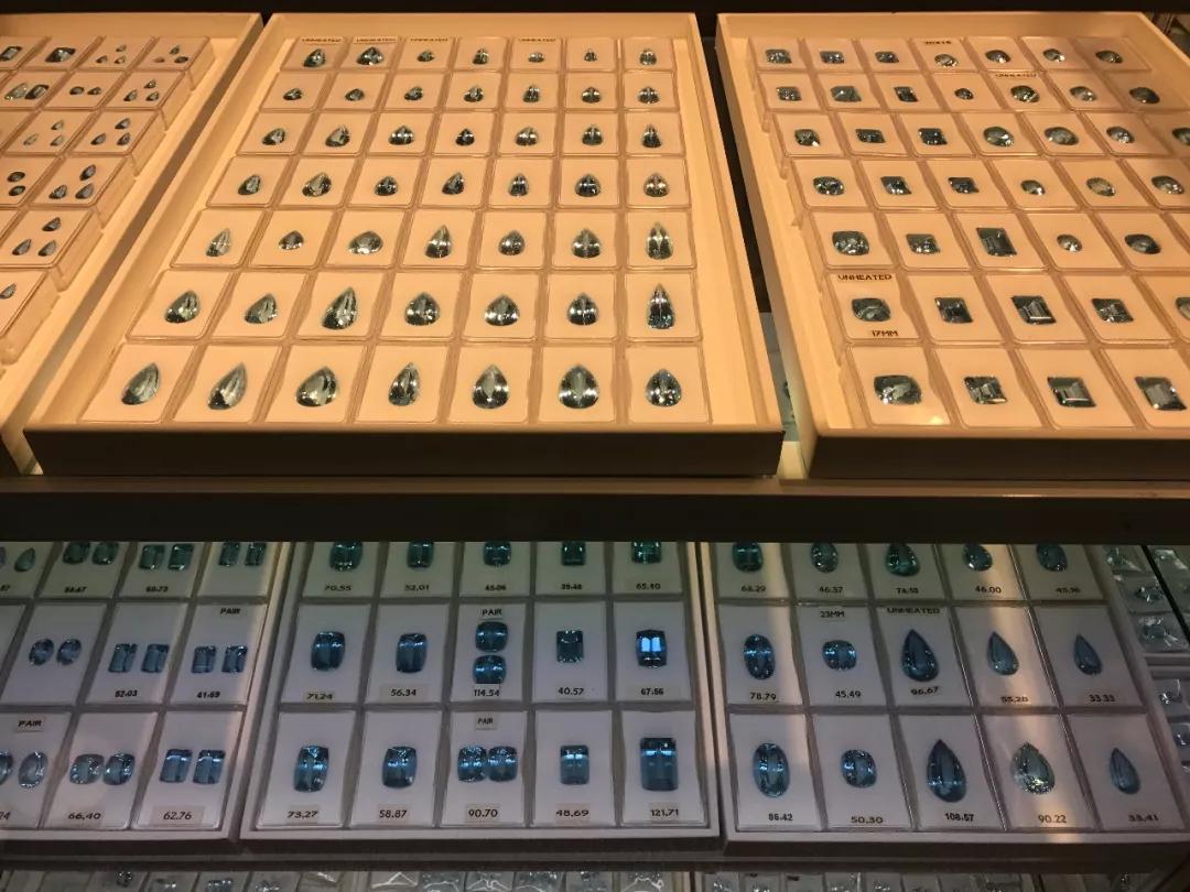 如何开一家珠宝饰品实体店,想开一个珠宝首饰店