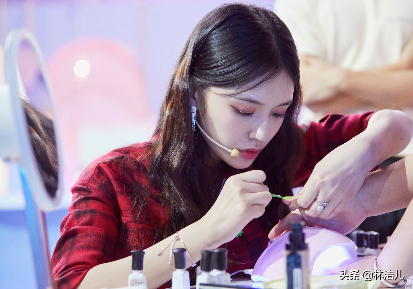 林允美甲教程完整版,林允弄美甲