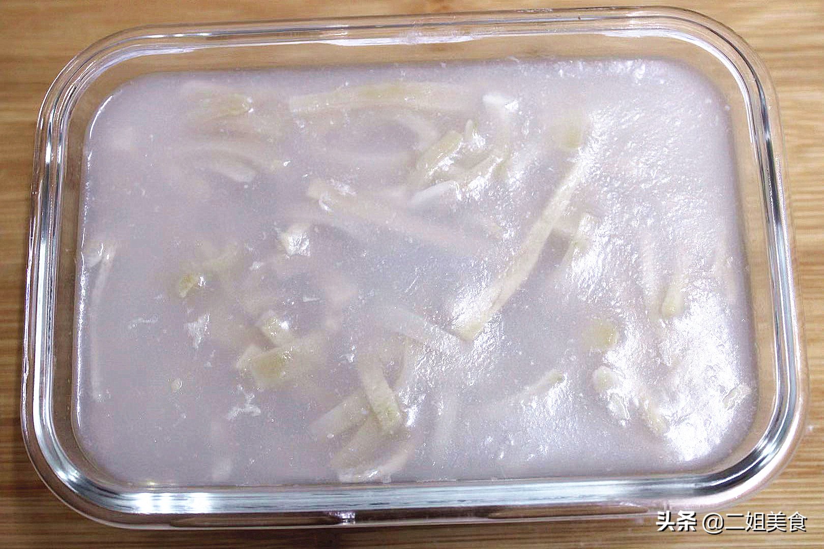 猪皮冻怎么做得硬一点,猪皮冻怎样制作的有筋道