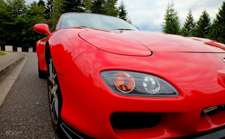 汽车贴膜以后有点小气泡,汽车贴膜后有小气泡是什么原因