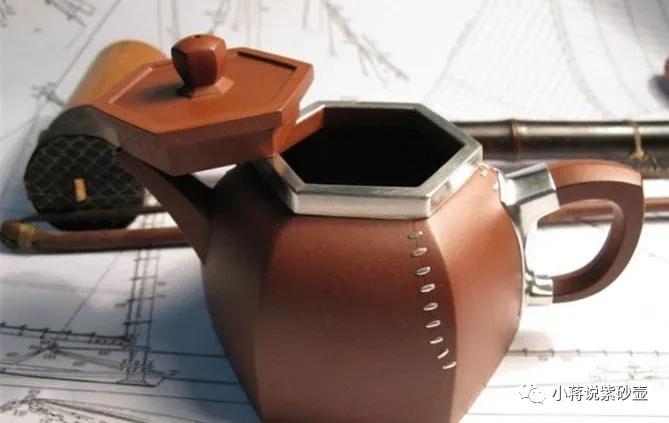 紫砂壶的盖子摔坏能再配一个吗,抖音紫砂壶退货摔坏了怎么办