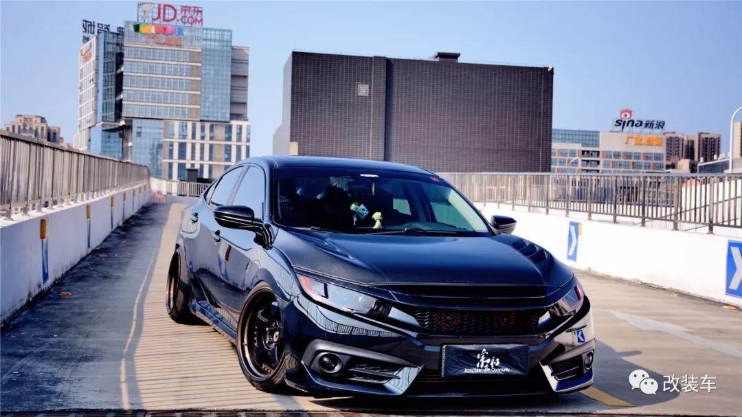 我不再是秒天秒地的10代思域,而是不务正业的手动玩家!