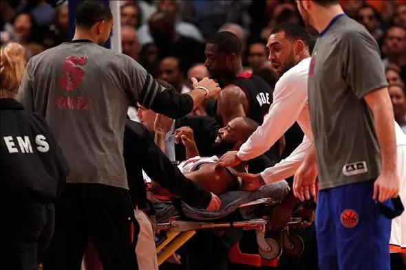 考神十字韧带撕裂不是末日，细数NBA饱受十字韧带折磨的球星