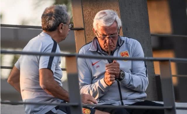 鏂墭浼婄缁村钖按,鏂墭浼婄缁村骞磋柂