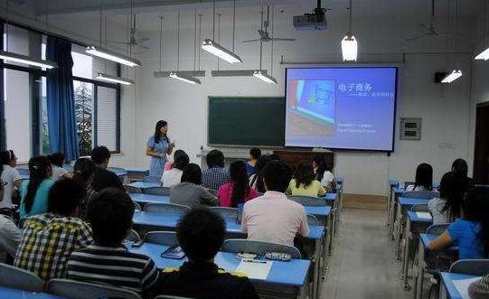 几所不到400分就能上的专科大学，就业率不错，只因隶属国企单位