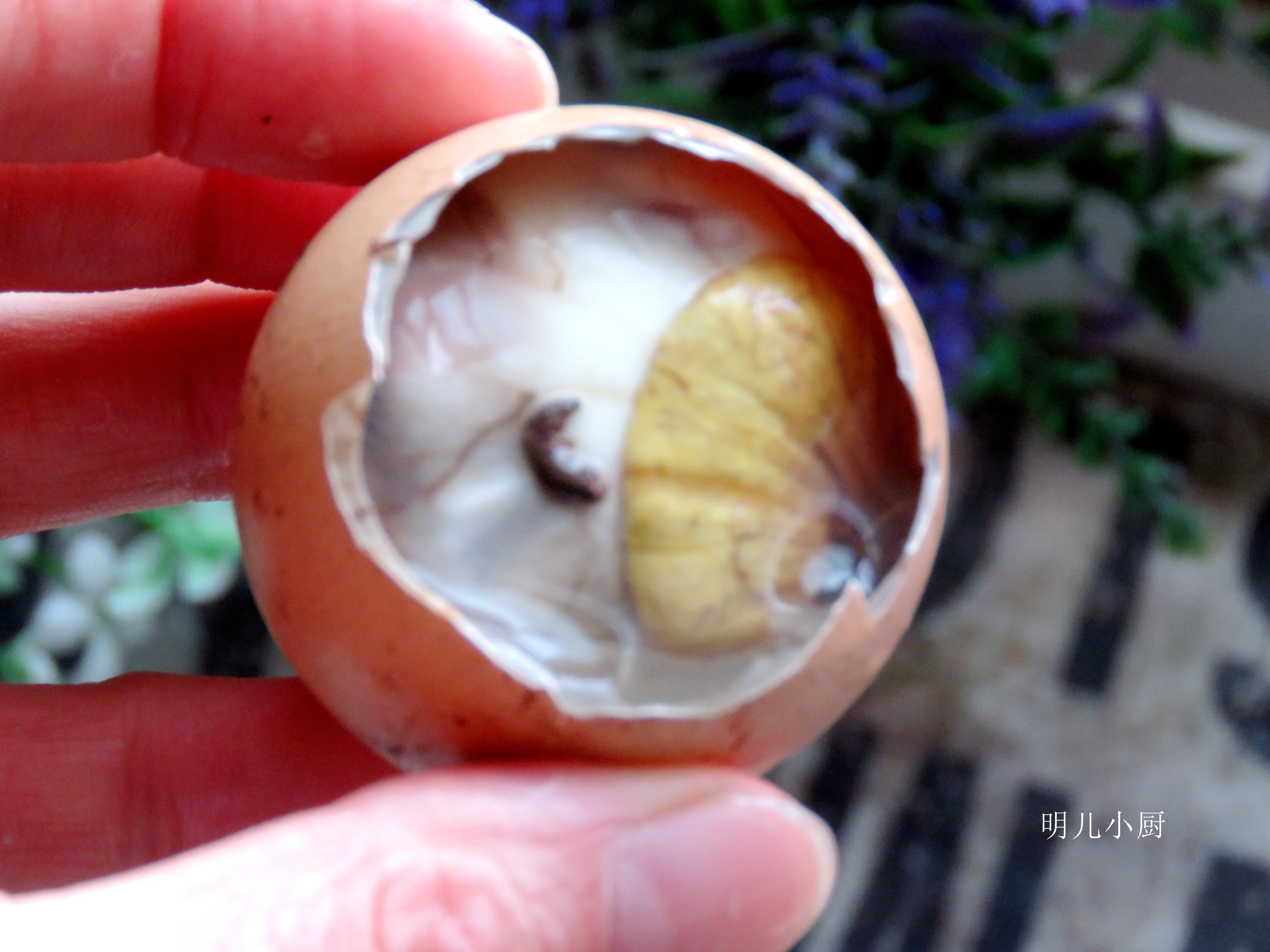 天热了就爱吃这碗面筋道爽滑,天热了就吃这道菜