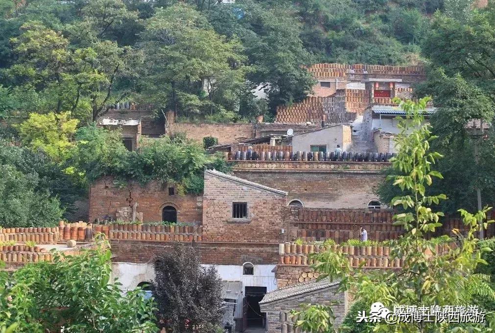 陕西历史博物馆周边景区,陕西古城墙景区介绍资料