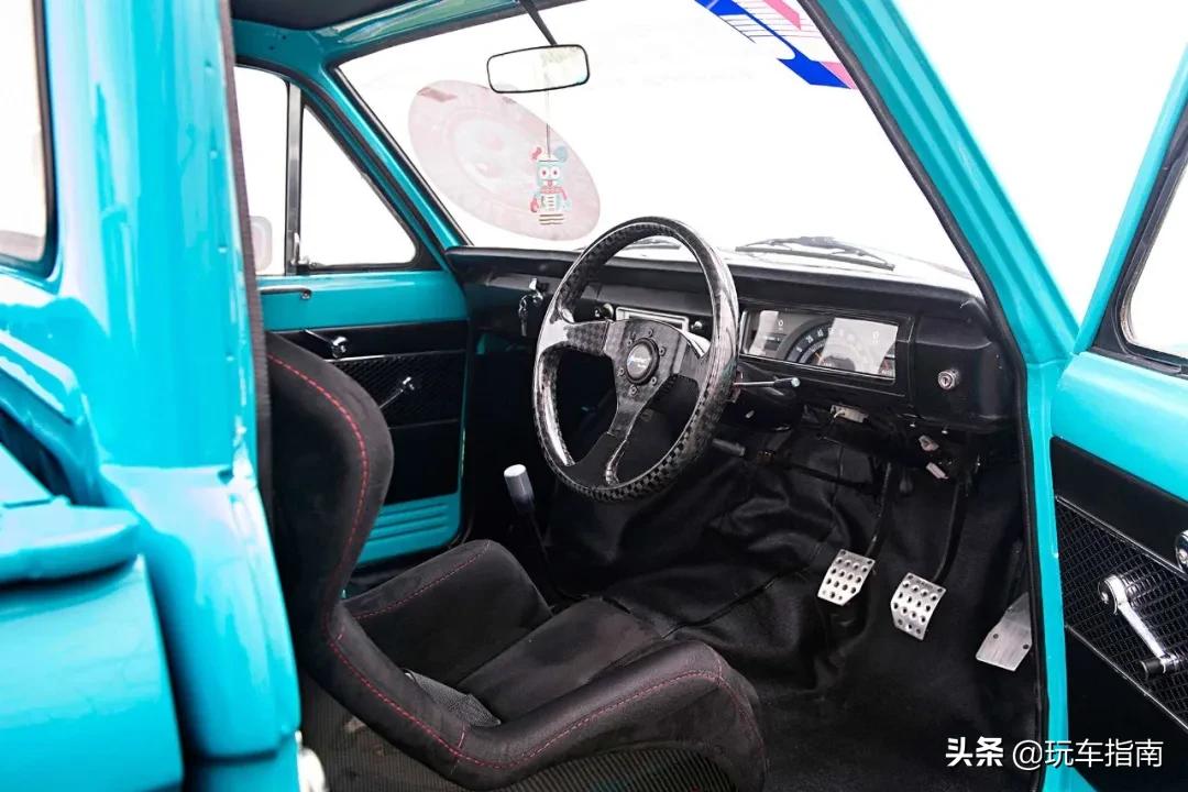 d-max皮卡改装泰国,一辆皮卡车改装成了一辆豪华房车