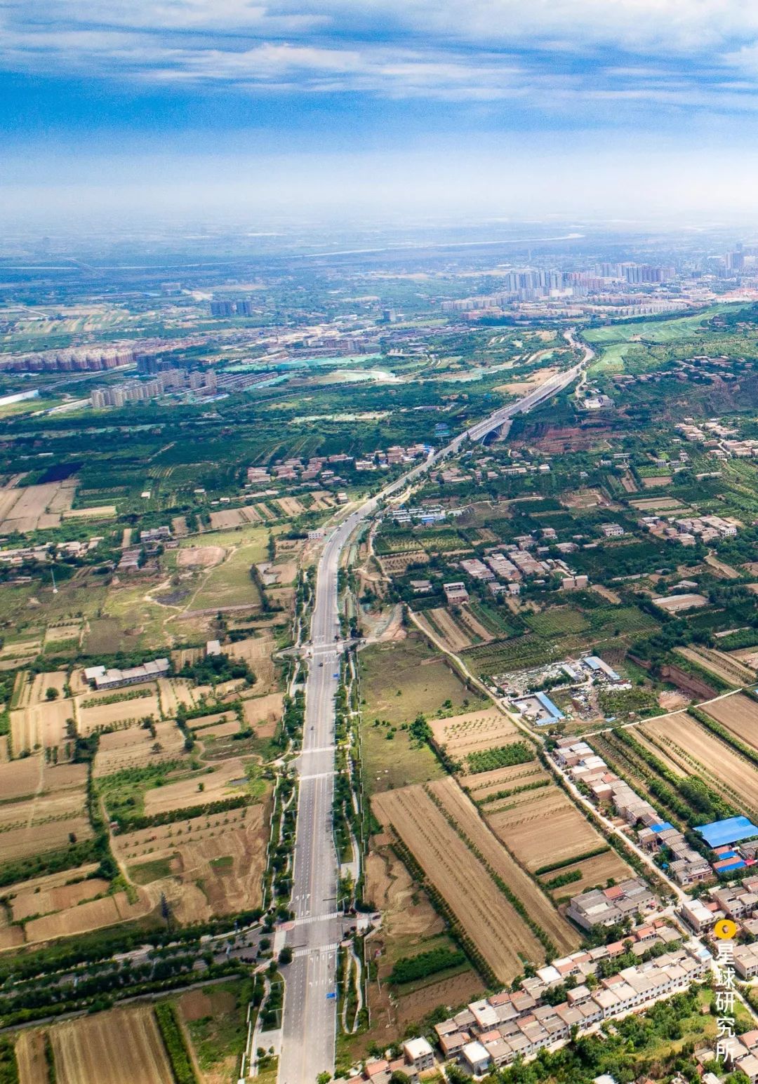 5000公里看地球,5000英里在中国是多少公里