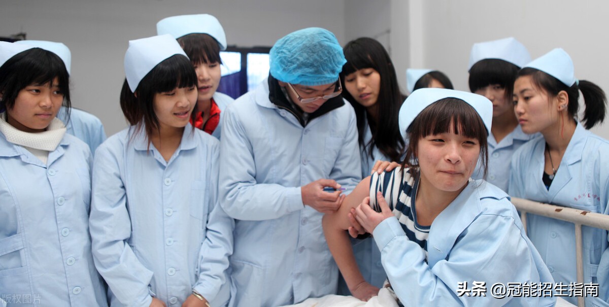 四川省卫校招生简章官网查询入口,四川省卫校招生信息