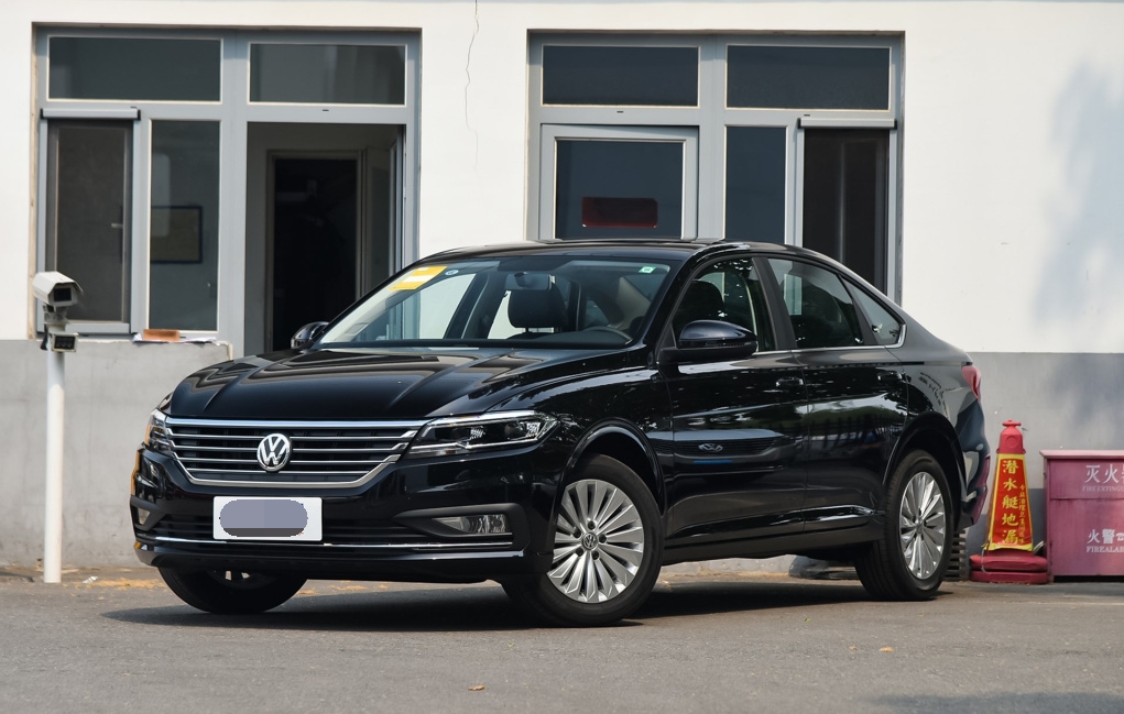 9万多自动挡,朗逸中控大屏哪个牌子好