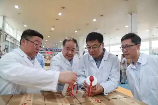 茅台酒是什么味道,莫言谈茅台酒事件