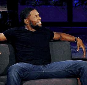 千古谜题——为什么男生都爱岔腿?