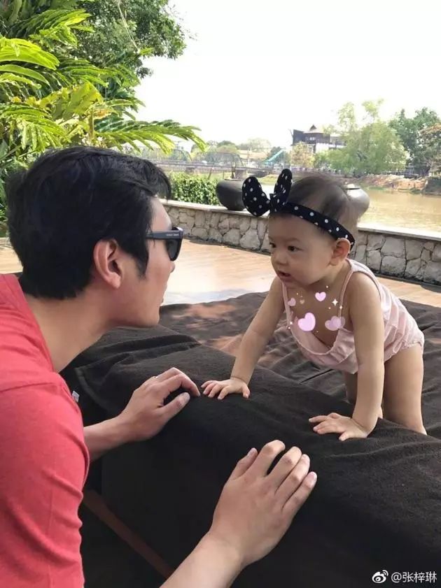 刘雯谈感情落泪,刘雯哭了的照片曝光