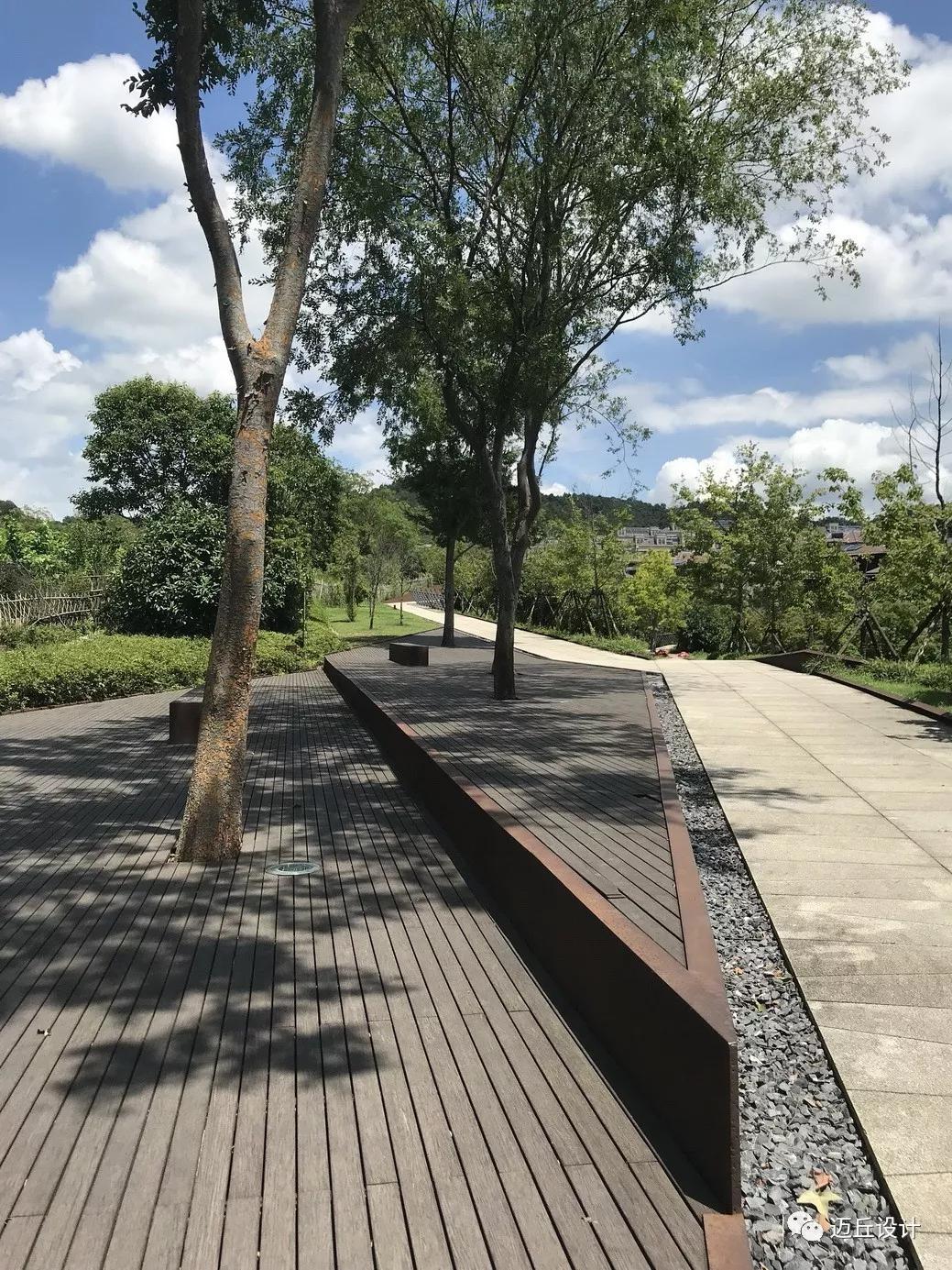 矿坑改造最美公园,矿坑改造湿地公园视频