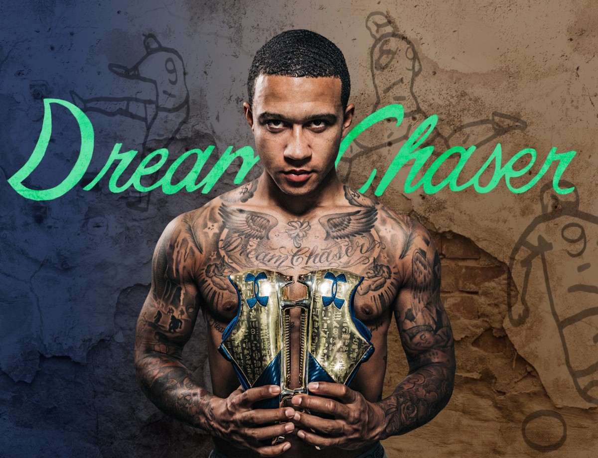 梅西和c罗为什么没有签名鞋,c罗刺客黑球鞋