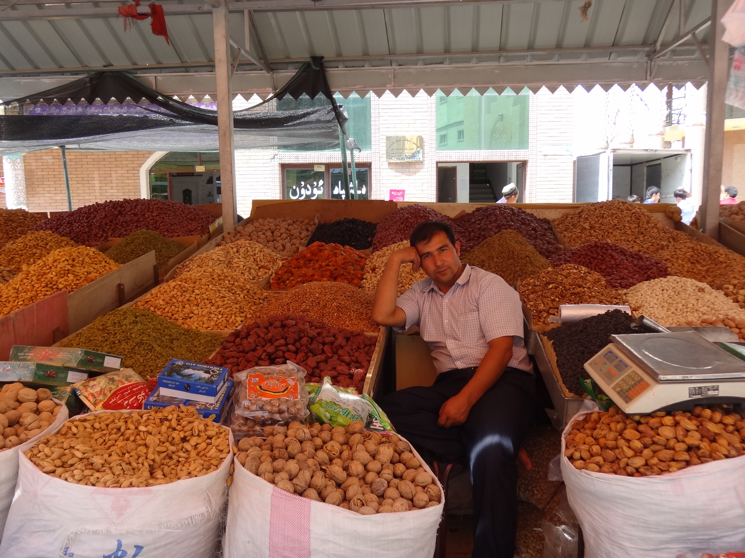 *疆新**南部边境城市喀什，剪影当地人的安逸生活